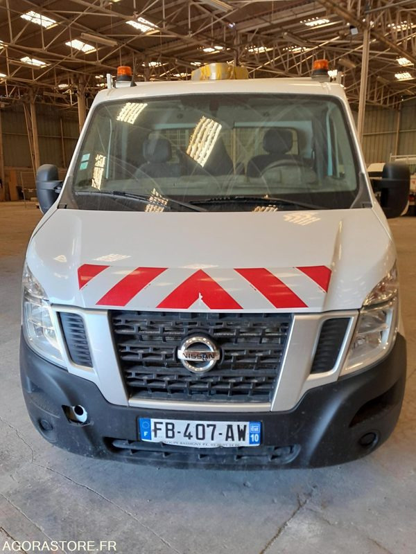 NISSAN NV400 BENNE 3.5 T FB-407-AW - Малотоннажный самосвал: фото 2 NISSAN NV400 BENNE 3.5 T FB-407-AW - Малотоннажный самосвал: фото 2
