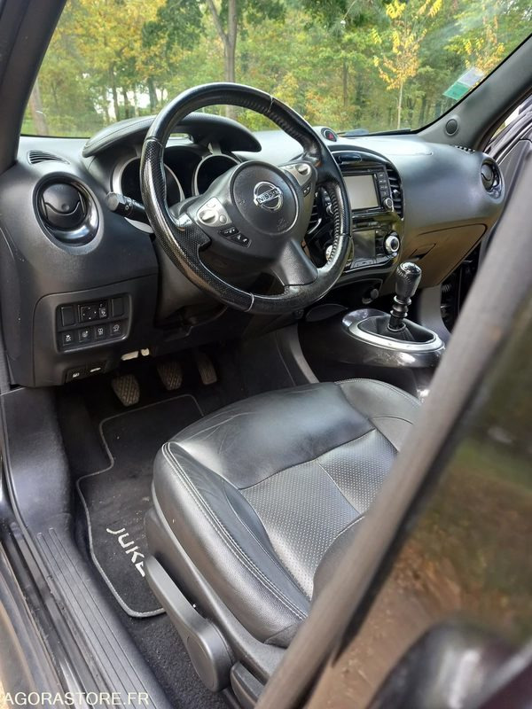 NIssan juke 2015 - Внедорожник: фото 4 NIssan juke 2015 - Внедорожник: фото 4