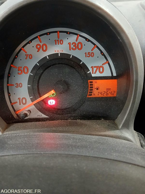 PEUGEOT 107 - 2008 - 142642 KM - Легковой автомобиль: фото 5 PEUGEOT 107 - 2008 - 142642 KM - Легковой автомобиль: фото 5