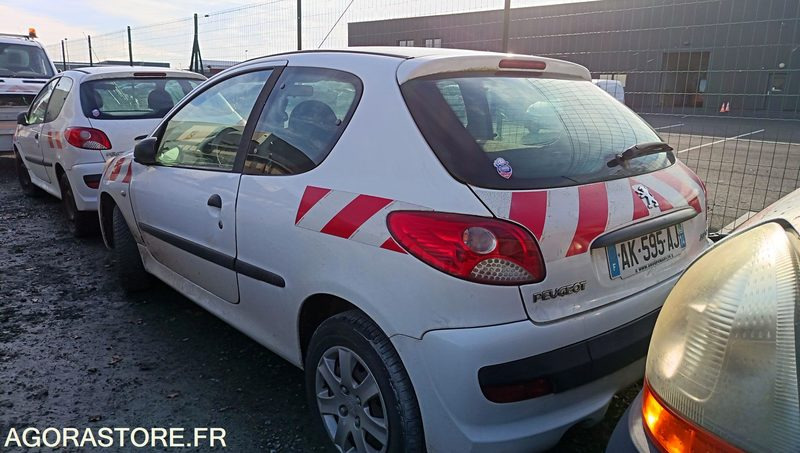 PEUGEOT 206+ - 2010 - 220473 KM - AK-595-AJ - Легковой автомобиль: фото 2 PEUGEOT 206+ - 2010 - 220473 KM - AK-595-AJ - Легковой автомобиль: фото 2