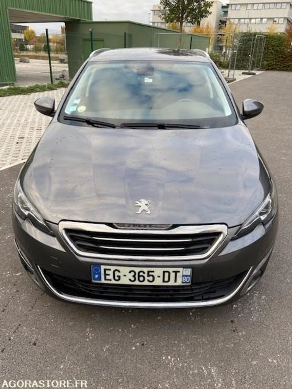 PEUGEOT 308SW - 2016 - 172000 KM - Универсал: фото 2 PEUGEOT 308SW - 2016 - 172000 KM - Универсал: фото 2