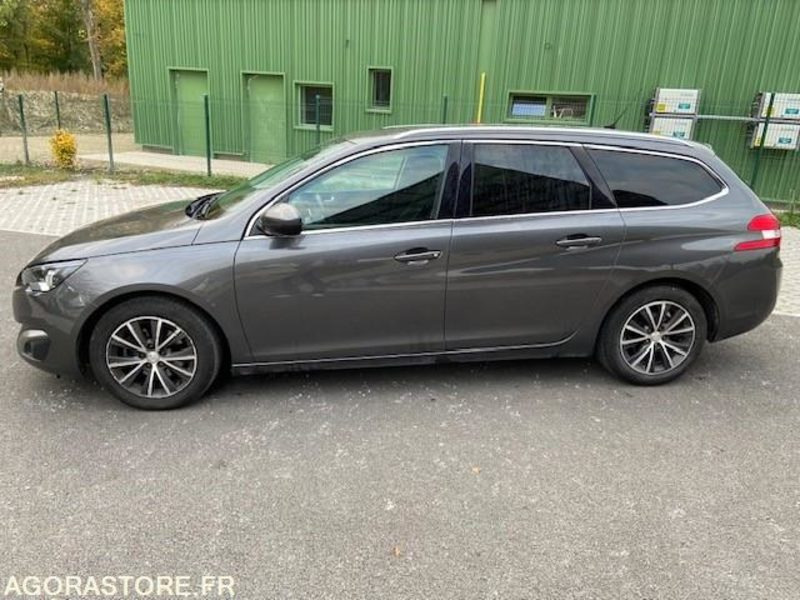 PEUGEOT 308SW - 2016 - 172000 KM - Универсал: фото 1 PEUGEOT 308SW - 2016 - 172000 KM - Универсал: фото 1