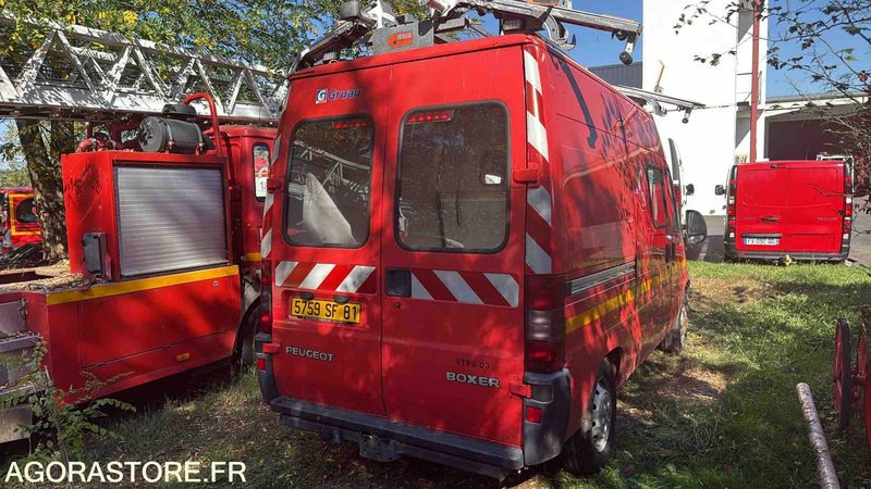 PEUGEOT BOXER - 2001 - 29209KM - Цельнометаллический фургон: фото 4 PEUGEOT BOXER - 2001 - 29209KM - Цельнометаллический фургон: фото 4
