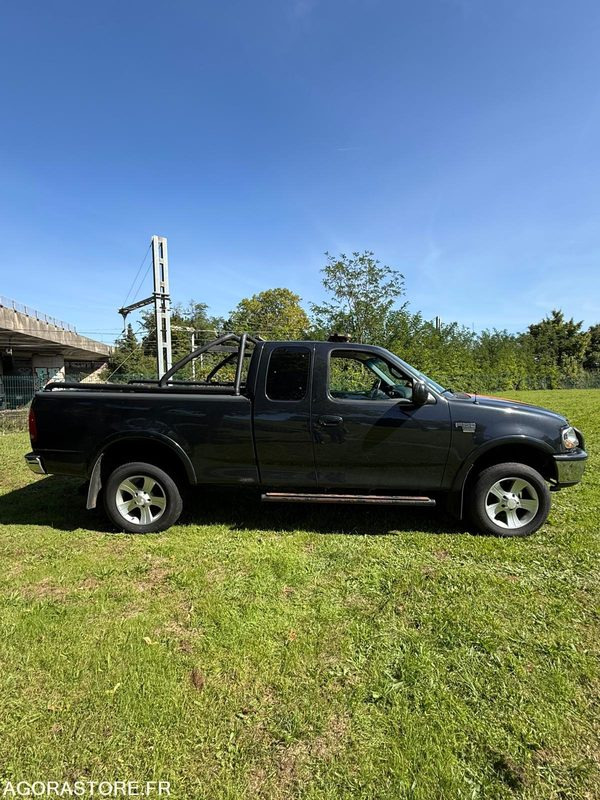 PICK UP FORD 4X4 F150 Automatique V8 - ESSENCE GPL - 236000 KMS - Легковой автомобиль: фото 5 PICK UP FORD 4X4 F150 Automatique V8 - ESSENCE GPL - 236000 KMS - Легковой автомобиль: фото 5