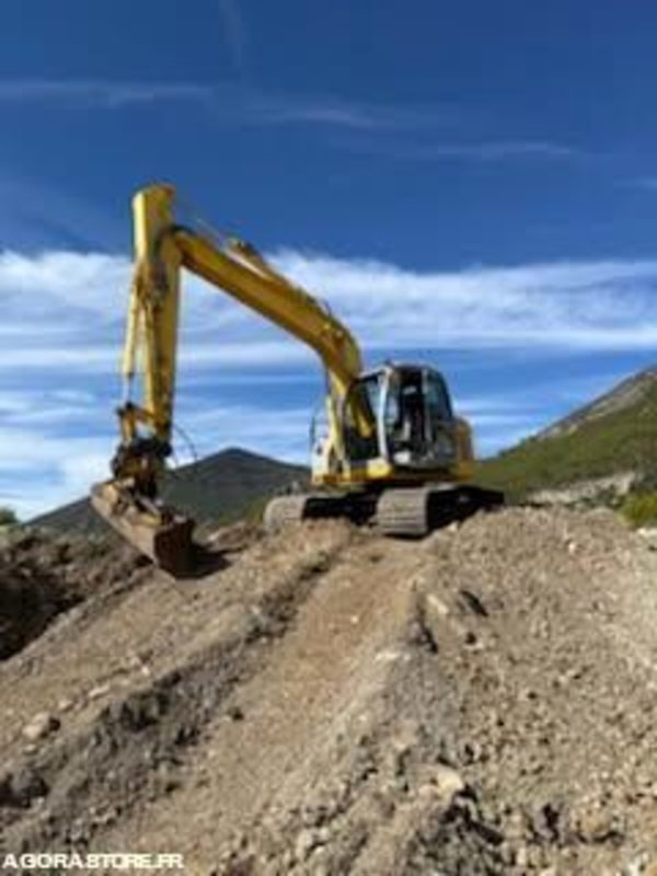 Pelle New Holland E135SR-1ES Diesel 2007 - Гусеничный экскаватор: фото 1 Pelle New Holland E135SR-1ES Diesel 2007 - Гусеничный экскаватор: фото 1