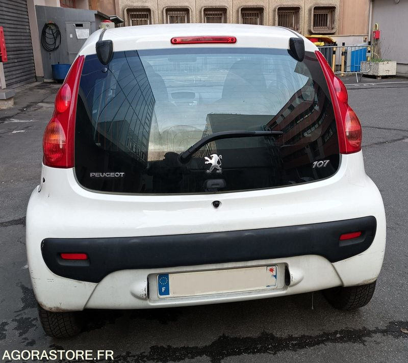 Peugeot 107 automatique - lot 167 - Легковой автомобиль: фото 4 Peugeot 107 automatique - lot 167 - Легковой автомобиль: фото 4