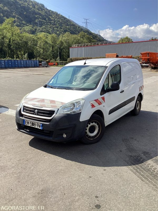 Peugeot Partner - 2017 - 259854kms - (P1006117) - Цельнометаллический фургон: фото 1 Peugeot Partner - 2017 - 259854kms - (P1006117) - Цельнометаллический фургон: фото 1