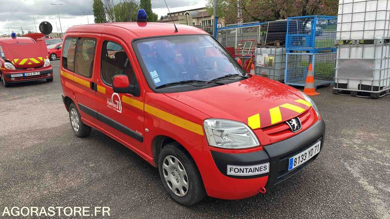 Peugeot - Partner Totem - 2006 - 130773KMS - 8133YD71 - Легковой фургон: фото 3 Peugeot - Partner Totem - 2006 - 130773KMS - 8133YD71 - Легковой фургон: фото 3