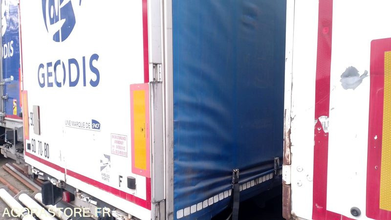 Semi-remorque FRUEHAUF - 2014 - DD-568-RR - Полуприцеп: фото 5 Semi-remorque FRUEHAUF - 2014 - DD-568-RR - Полуприцеп: фото 5