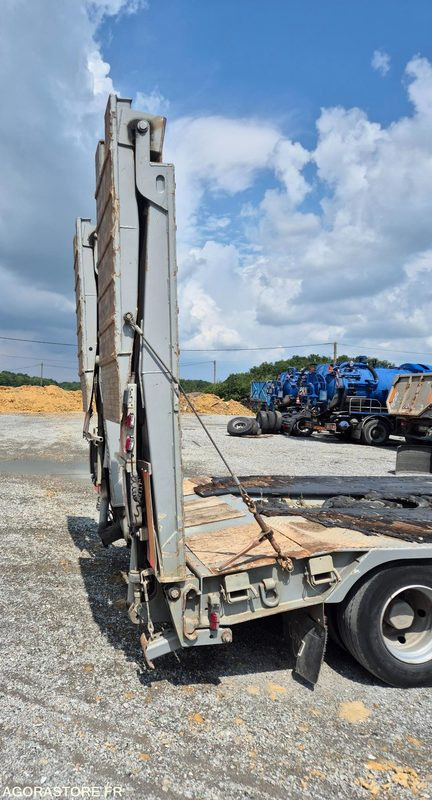 Porte engins 4 essieux - Низкорамный прицеп: фото 5 Porte engins 4 essieux - Низкорамный прицеп: фото 5