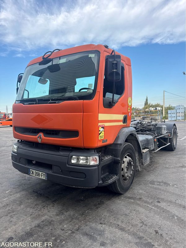 Renault Ampliroll - 2004 - 523846kms (P2002976) - Прицеп: фото 1 Renault Ampliroll - 2004 - 523846kms (P2002976) - Прицеп: фото 1