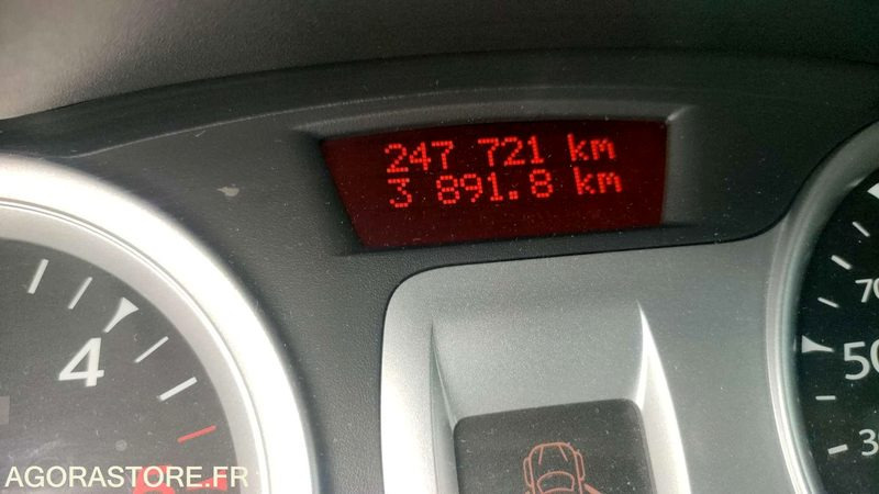 RENAULT CLIO - 2009 - 247721kms - Легковой автомобиль: фото 5 RENAULT CLIO - 2009 - 247721kms - Легковой автомобиль: фото 5