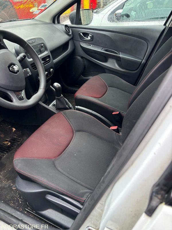 RENAULT CLIO CG292R - Легковой автомобиль: фото 5 RENAULT CLIO CG292R - Легковой автомобиль: фото 5
