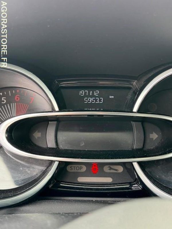 RENAULT CLIO - Легковой автомобиль: фото 4 RENAULT CLIO - Легковой автомобиль: фото 4