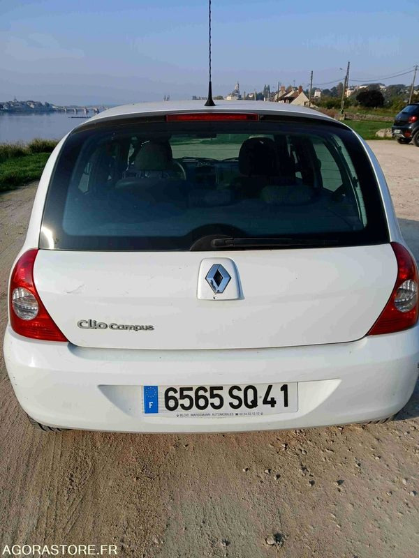 RENAULT CLIO II 1.5 DCI DE 2008 - Легковой автомобиль: фото 5 RENAULT CLIO II 1.5 DCI DE 2008 - Легковой автомобиль: фото 5