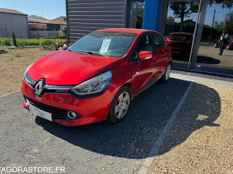 RENAULT CLIO IV 0.9 TCE 90CH ENERGY ZEN ECO2 - Легковой автомобиль: фото 3 RENAULT CLIO IV 0.9 TCE 90CH ENERGY ZEN ECO2 - Легковой автомобиль: фото 3