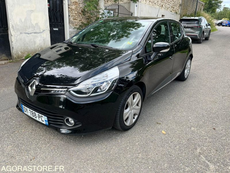 RENAULT Clio IV 5 portes 1.5 dCi 90cv Business 2015 135000 km - Легковой автомобиль: фото 3 RENAULT Clio IV 5 portes 1.5 dCi 90cv Business 2015 135000 km - Легковой автомобиль: фото 3