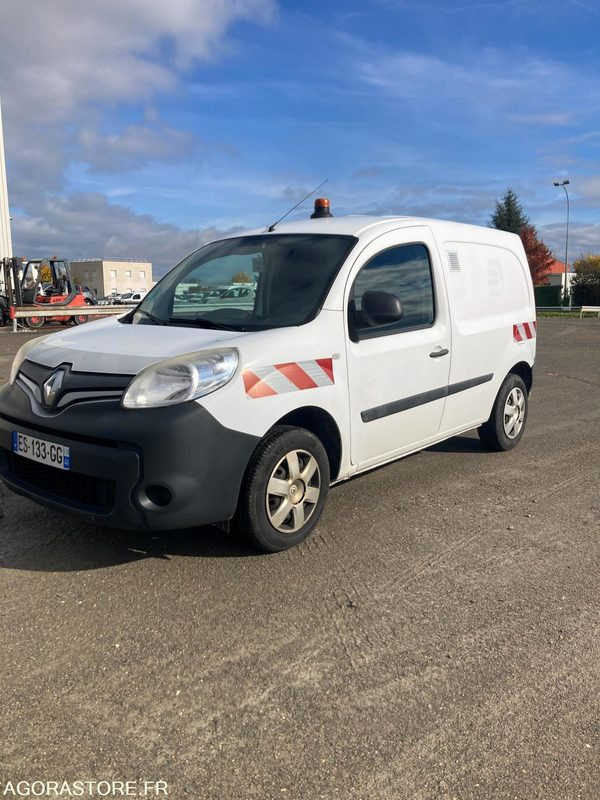 RENAULT KANGOO diesel - Année 2017 - 330 000 km - Легковой фургон: фото 1 RENAULT KANGOO diesel - Année 2017 - 330 000 km - Легковой фургон: фото 1