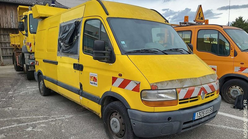 RENAULT MASTER - 2002 - 374300 KM - Цельнометаллический фургон: фото 2 RENAULT MASTER - 2002 - 374300 KM - Цельнометаллический фургон: фото 2
