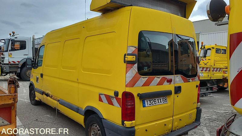 RENAULT MASTER - 2002 - 374300 KM - Цельнометаллический фургон: фото 3 RENAULT MASTER - 2002 - 374300 KM - Цельнометаллический фургон: фото 3