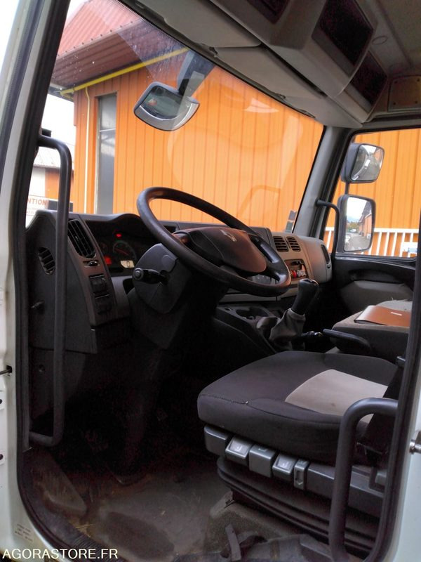 RENAULT MIDLUM 190 NACELLE - Грузовик с подъемником: фото 5 RENAULT MIDLUM 190 NACELLE - Грузовик с подъемником: фото 5