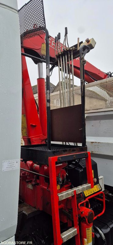 RENAULT MIDLUM GRUE - Автоманипулятор: фото 5 RENAULT MIDLUM GRUE - Автоманипулятор: фото 5