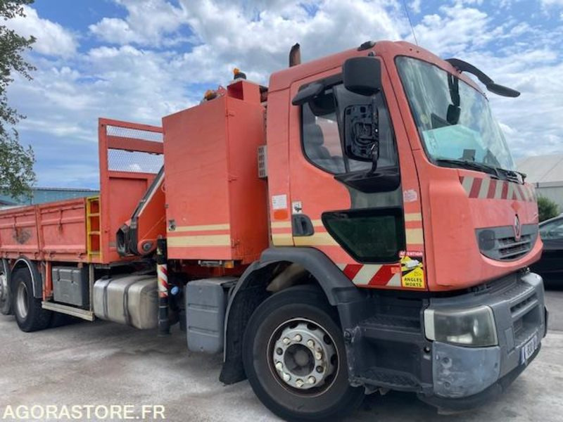 RENAULT PREMIUM LANDER 430.26 - PLATEAU GRUE - GRUE FASSI F150 + RADIO - 2011 - Грузовик бортовой/ Платформа, Автоманипулятор: фото 2 RENAULT PREMIUM LANDER 430.26 - PLATEAU GRUE - GRUE FASSI F150 + RADIO - 2011 - Грузовик бортовой/ Платформа, Автоманипулятор: фото 2