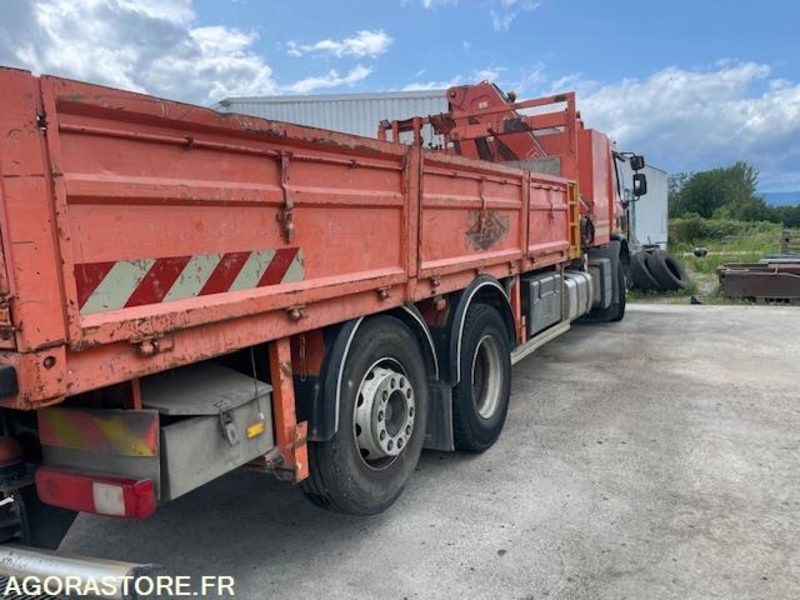RENAULT PREMIUM LANDER 430.26 - PLATEAU GRUE - GRUE FASSI F150 + RADIO - 2011 - Грузовик бортовой/ Платформа, Автоманипулятор: фото 4 RENAULT PREMIUM LANDER 430.26 - PLATEAU GRUE - GRUE FASSI F150 + RADIO - 2011 - Грузовик бортовой/ Платформа, Автоманипулятор: фото 4