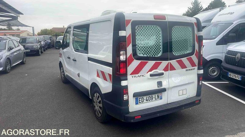 RENAULT TRAFIC - 2016 - 100335KM - ED409LN - Цельнометаллический фургон: фото 4 RENAULT TRAFIC - 2016 - 100335KM - ED409LN - Цельнометаллический фургон: фото 4