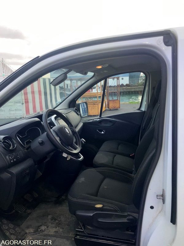 RENAULT TRAFIC - 2020 / 195994km (FN-908-WW) - Цельнометаллический фургон: фото 5 RENAULT TRAFIC - 2020 / 195994km (FN-908-WW) - Цельнометаллический фургон: фото 5