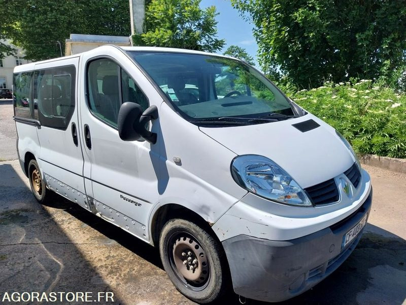 RENAULT TRAFIC DCI 115CH 9 PLACES - Микроавтобус, Пассажирский фургон: фото 3 RENAULT TRAFIC DCI 115CH 9 PLACES - Микроавтобус, Пассажирский фургон: фото 3
