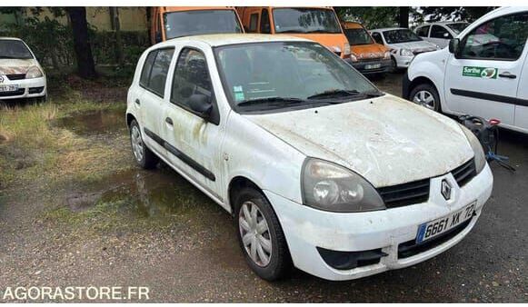 Хэтчбек Renault CLIO: фото 38 Хэтчбек Renault CLIO: фото 38