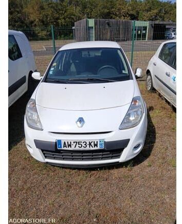 Renault CLIO - Хэтчбек: фото 1 Renault CLIO - Хэтчбек: фото 1