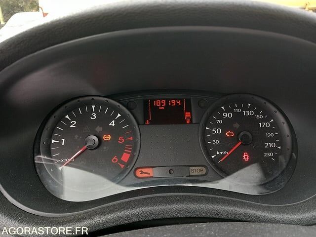 Хэтчбек Renault CLIO: фото 9 Хэтчбек Renault CLIO: фото 9