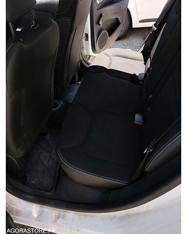 Хэтчбек Renault CLIO: фото 8 Хэтчбек Renault CLIO: фото 8