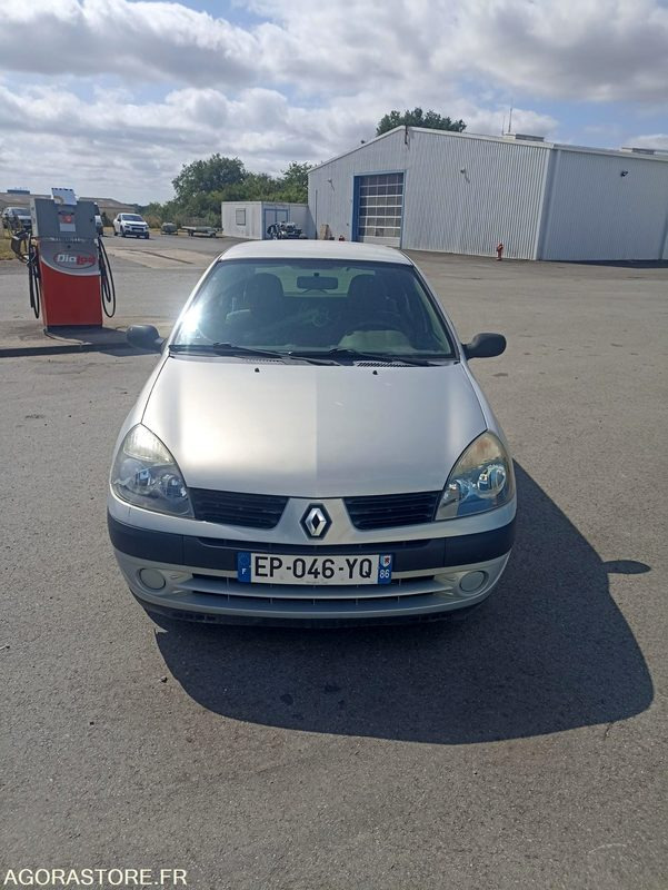 Renault Clio 2 1.5 dCi - 107100kms - 2004 - Легковой автомобиль: фото 1 Renault Clio 2 1.5 dCi - 107100kms - 2004 - Легковой автомобиль: фото 1