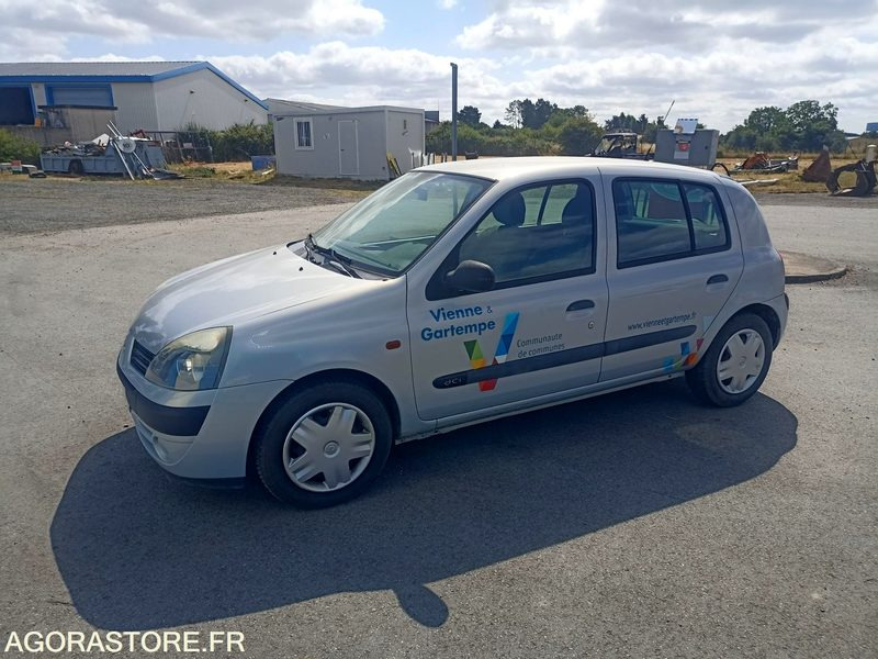 Renault Clio 2 1.5 dCi - 107100kms - 2004 - Легковой автомобиль: фото 2 Renault Clio 2 1.5 dCi - 107100kms - 2004 - Легковой автомобиль: фото 2