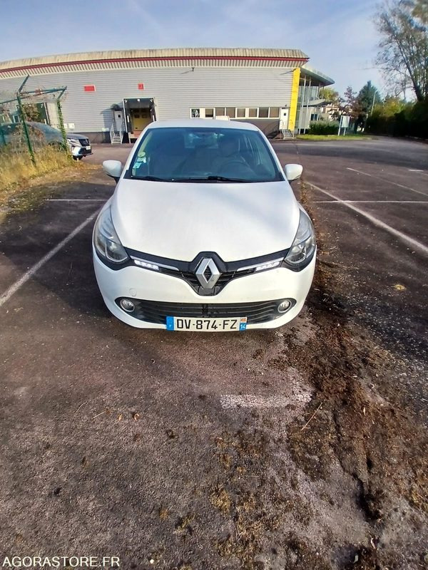 Renault Clio IV – Diesel – 2015-204 746 km - Легковой автомобиль: фото 1 Renault Clio IV – Diesel – 2015-204 746 km - Легковой автомобиль: фото 1
