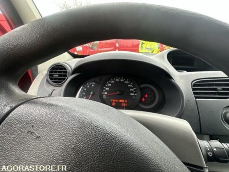 Renault Kangoo - 1013KP46 - Легковой фургон: фото 4 Renault Kangoo - 1013KP46 - Легковой фургон: фото 4