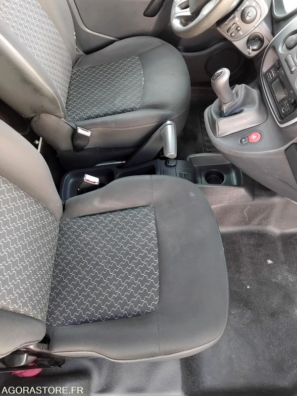 Легковой фургон Renault Kangoo: фото 43