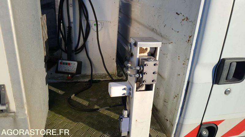 Renault Master - 2010 - 133446kms - AH275HD - Цельнометаллический фургон: фото 3 Renault Master - 2010 - 133446kms - AH275HD - Цельнометаллический фургон: фото 3