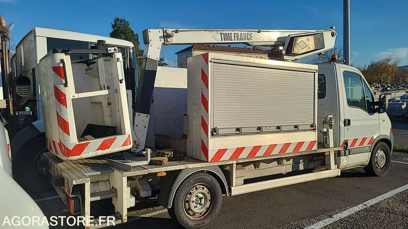 Renault Master - 2010 - 133446kms - AH275HD - Цельнометаллический фургон: фото 2 Renault Master - 2010 - 133446kms - AH275HD - Цельнометаллический фургон: фото 2