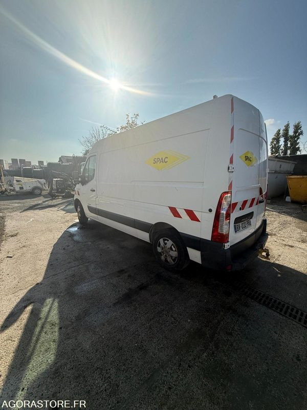 Renault Master H2L2 - 2011 - 272500 KM - Цельнометаллический фургон: фото 3 Renault Master H2L2 - 2011 - 272500 KM - Цельнометаллический фургон: фото 3