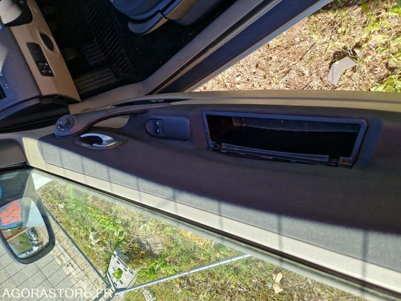 Renault Megane - BP398RB - 110348km - 2004 - Легковой автомобиль: фото 5 Renault Megane - BP398RB - 110348km - 2004 - Легковой автомобиль: фото 5