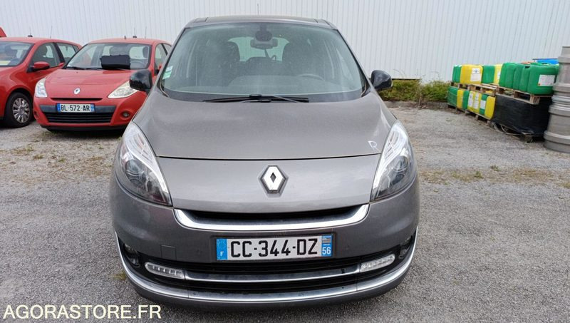 Renault Scenic - 2012 - 266446KMS CC344DZ - Легковой автомобиль: фото 5 Renault Scenic - 2012 - 266446KMS CC344DZ - Легковой автомобиль: фото 5