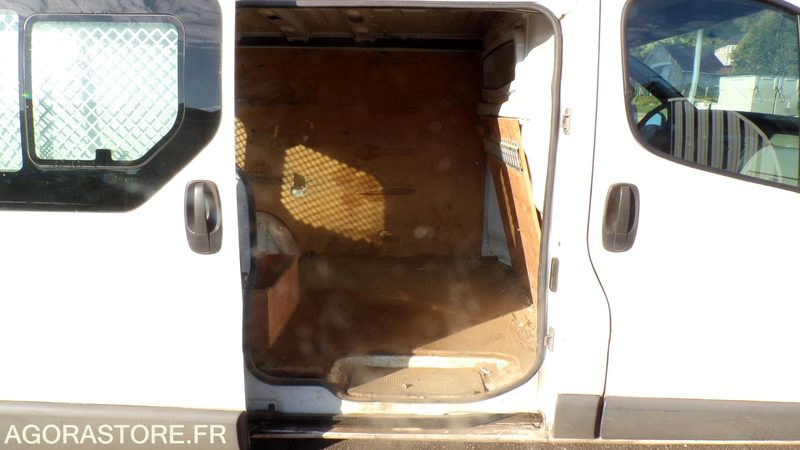 Renault Trafic AD-751-WW (BE) - Цельнометаллический фургон: фото 5 Renault Trafic AD-751-WW (BE) - Цельнометаллический фургон: фото 5