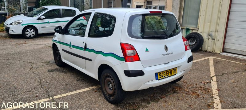 Renault Twingo 1.2l 16v - Легковой автомобиль: фото 4 Renault Twingo 1.2l 16v - Легковой автомобиль: фото 4
