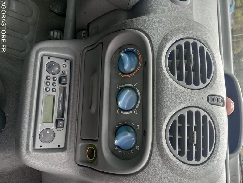 Renault Twingo 2005 108501kms - Легковой автомобиль: фото 5 Renault Twingo 2005 108501kms - Легковой автомобиль: фото 5