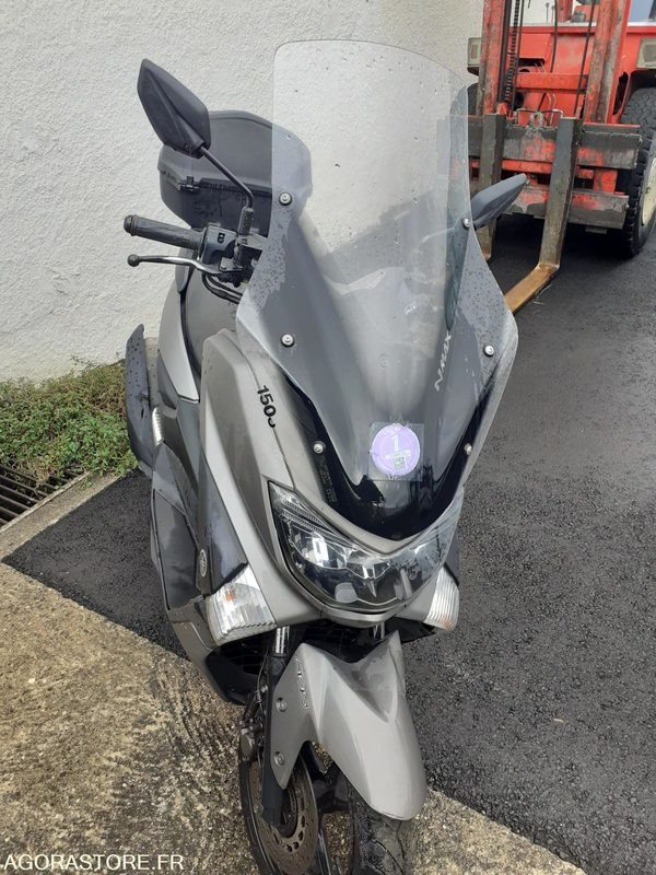 SCOOTER YAMAHA NMAX 125 - Мотоцикл: фото 4 SCOOTER YAMAHA NMAX 125 - Мотоцикл: фото 4