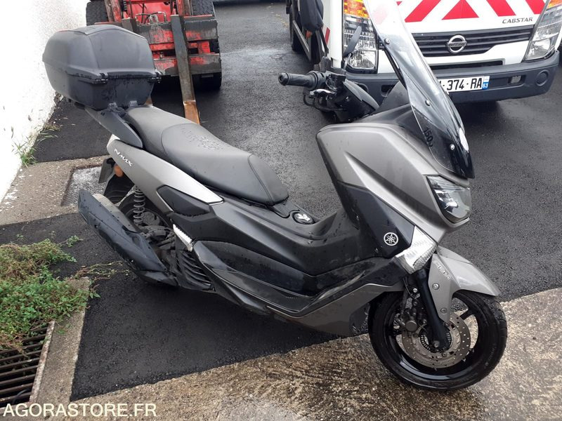 SCOOTER YAMAHA NMAX 125 - Мотоцикл: фото 2 SCOOTER YAMAHA NMAX 125 - Мотоцикл: фото 2